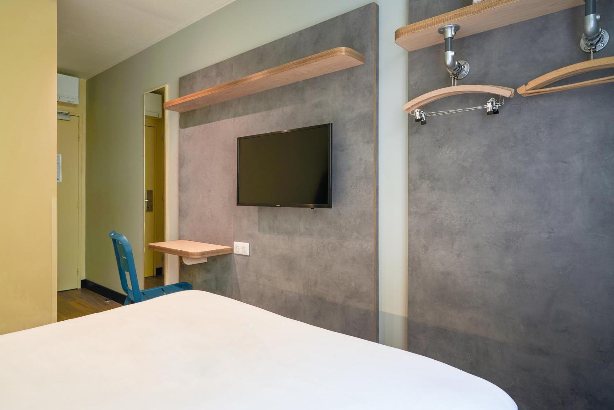 Ibis Budget Saint-Maurice Exterior photo